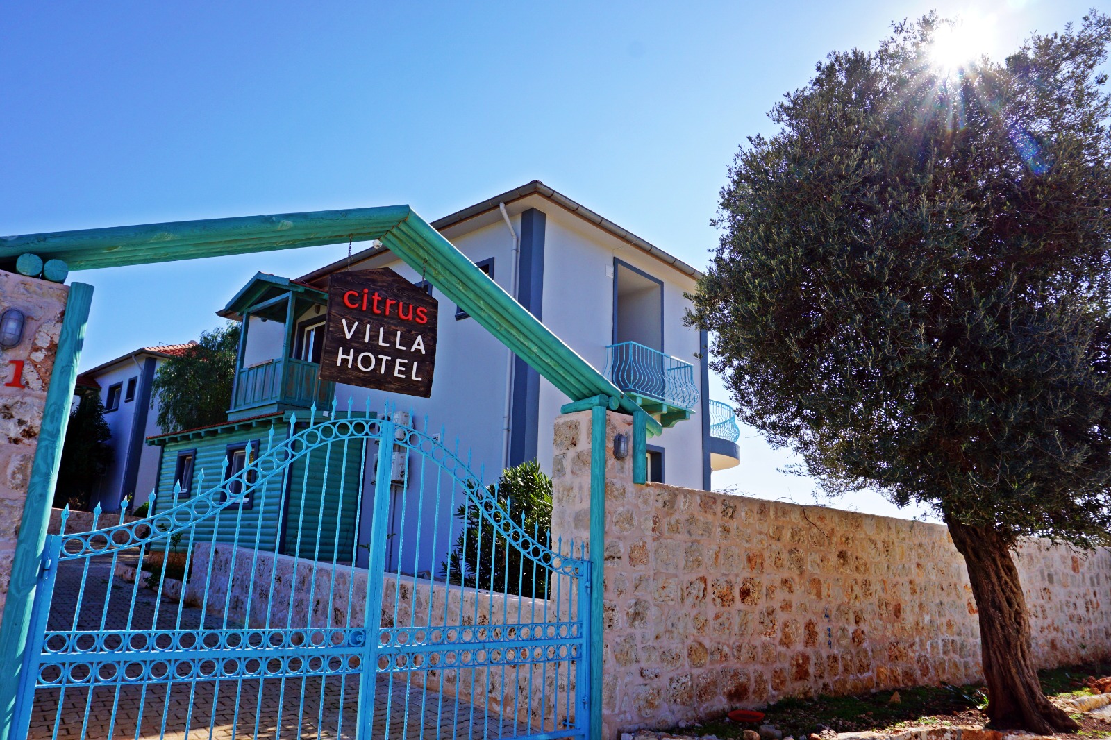 Lacitrus Villa Hotel