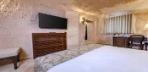 Deluxe Cave Oda Görseli