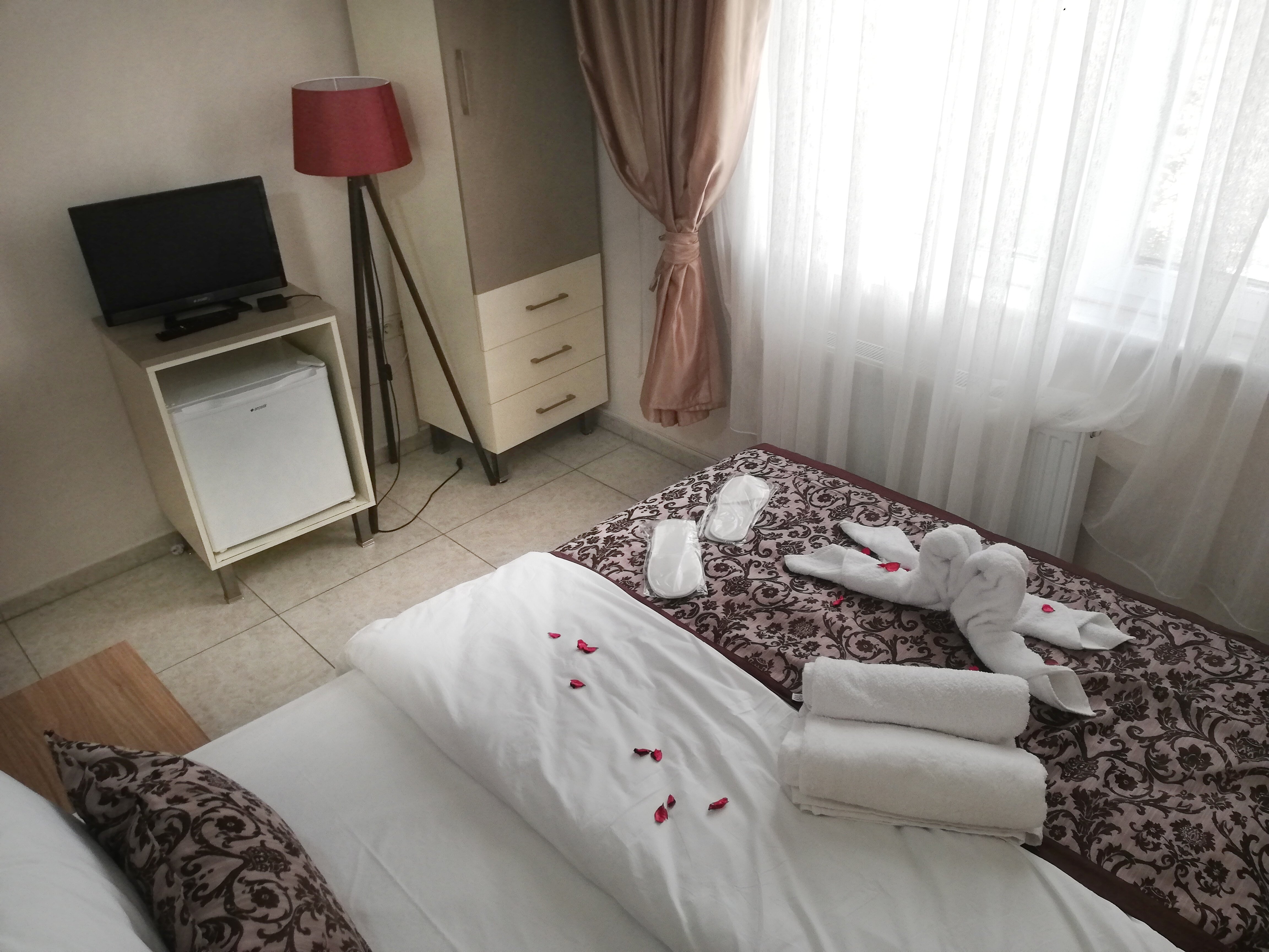 Yağız Otel