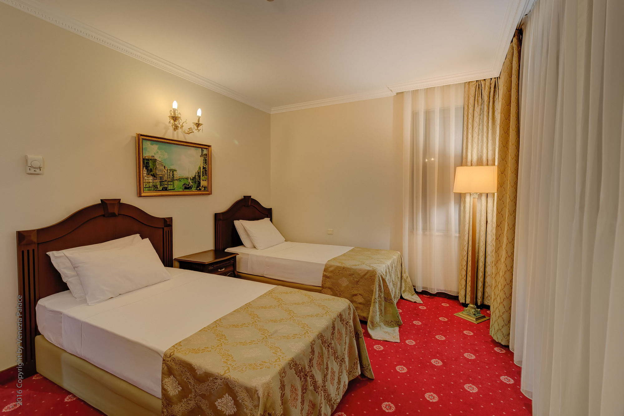 Venezia Palace Deluxe Resort Hotel Standart Aile Odası 