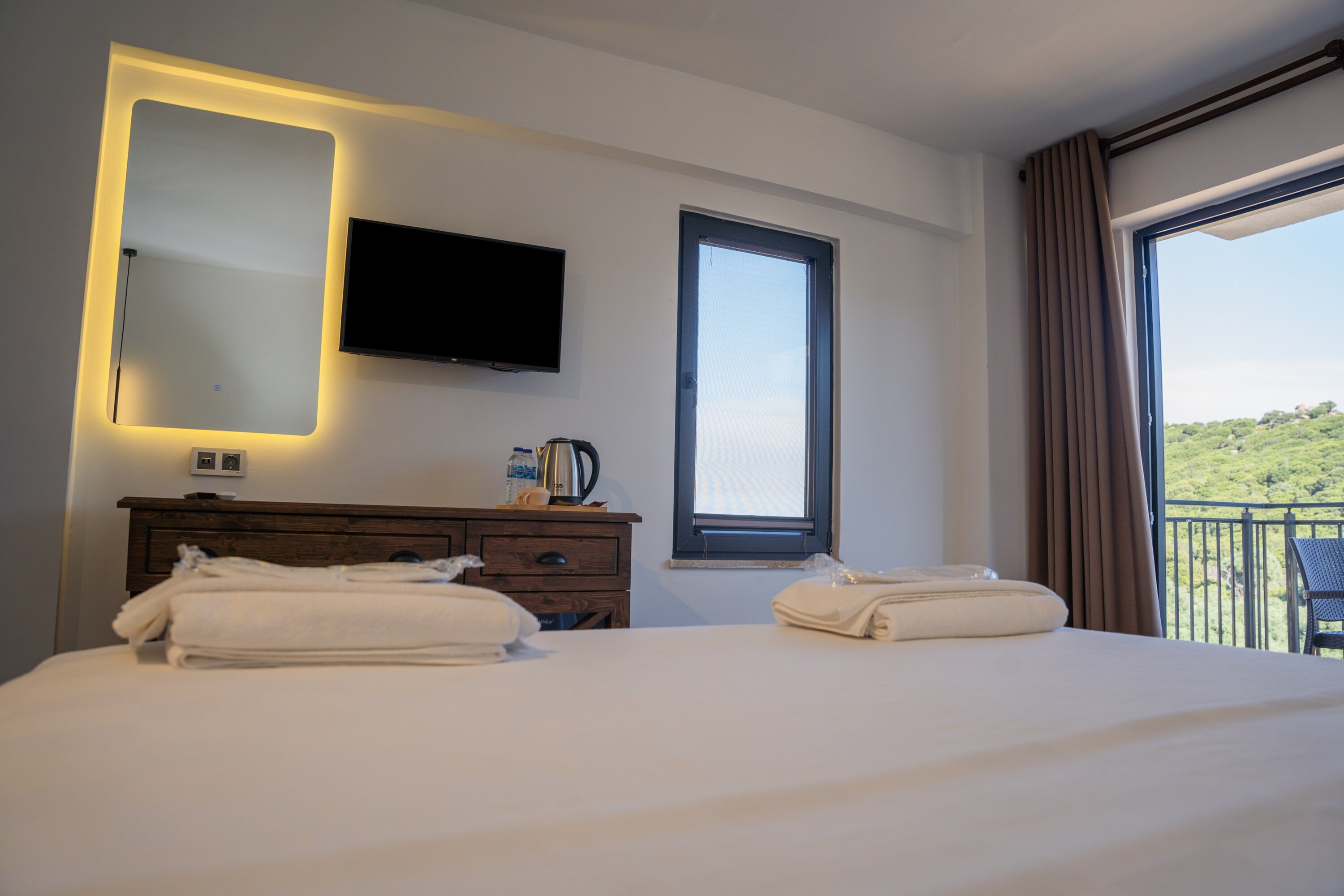 Aris Guest House · 6