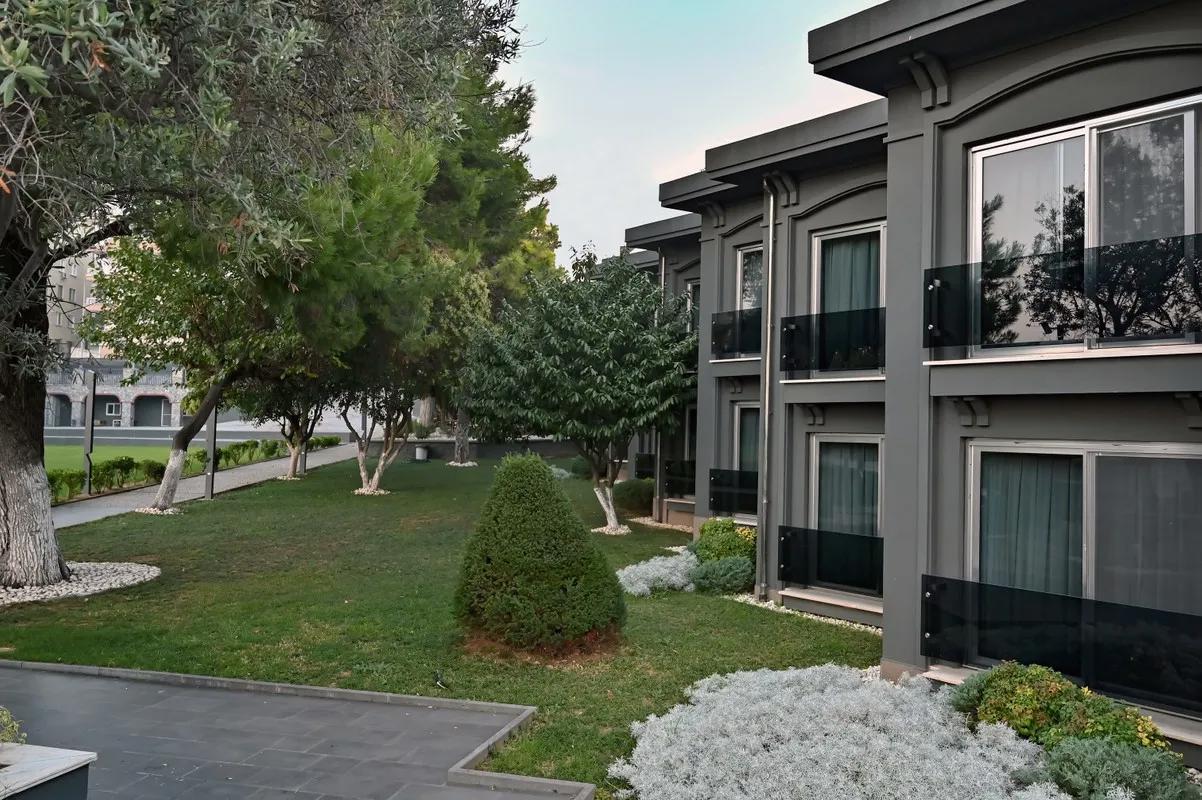 Denizatı Plus Hotel