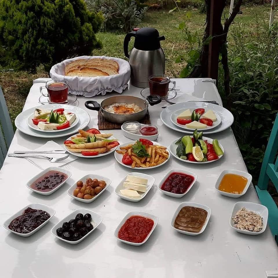 Ada Kekiği Pansiyon · 3