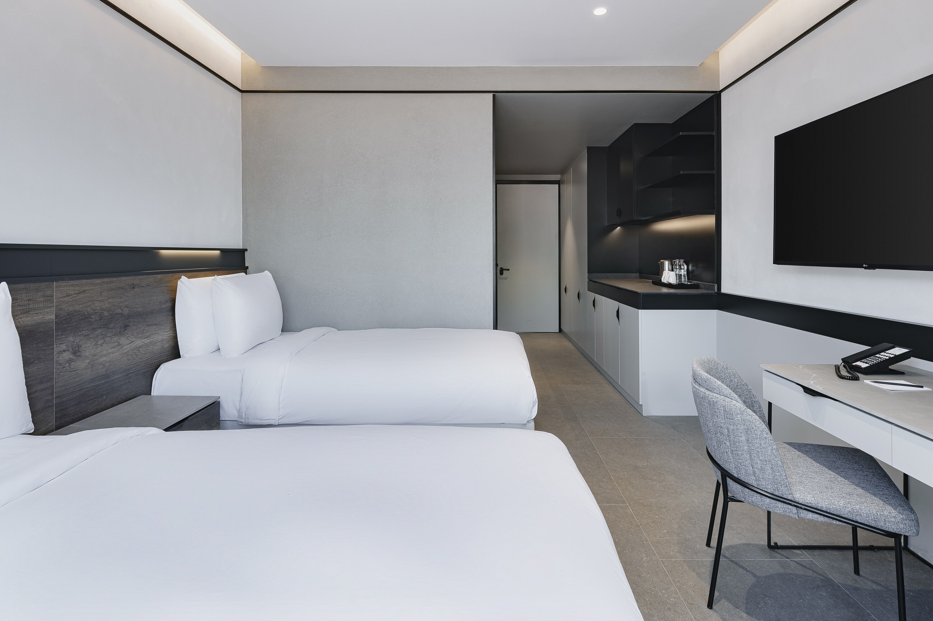 INVENTIST Hotel Sports Academy · 22