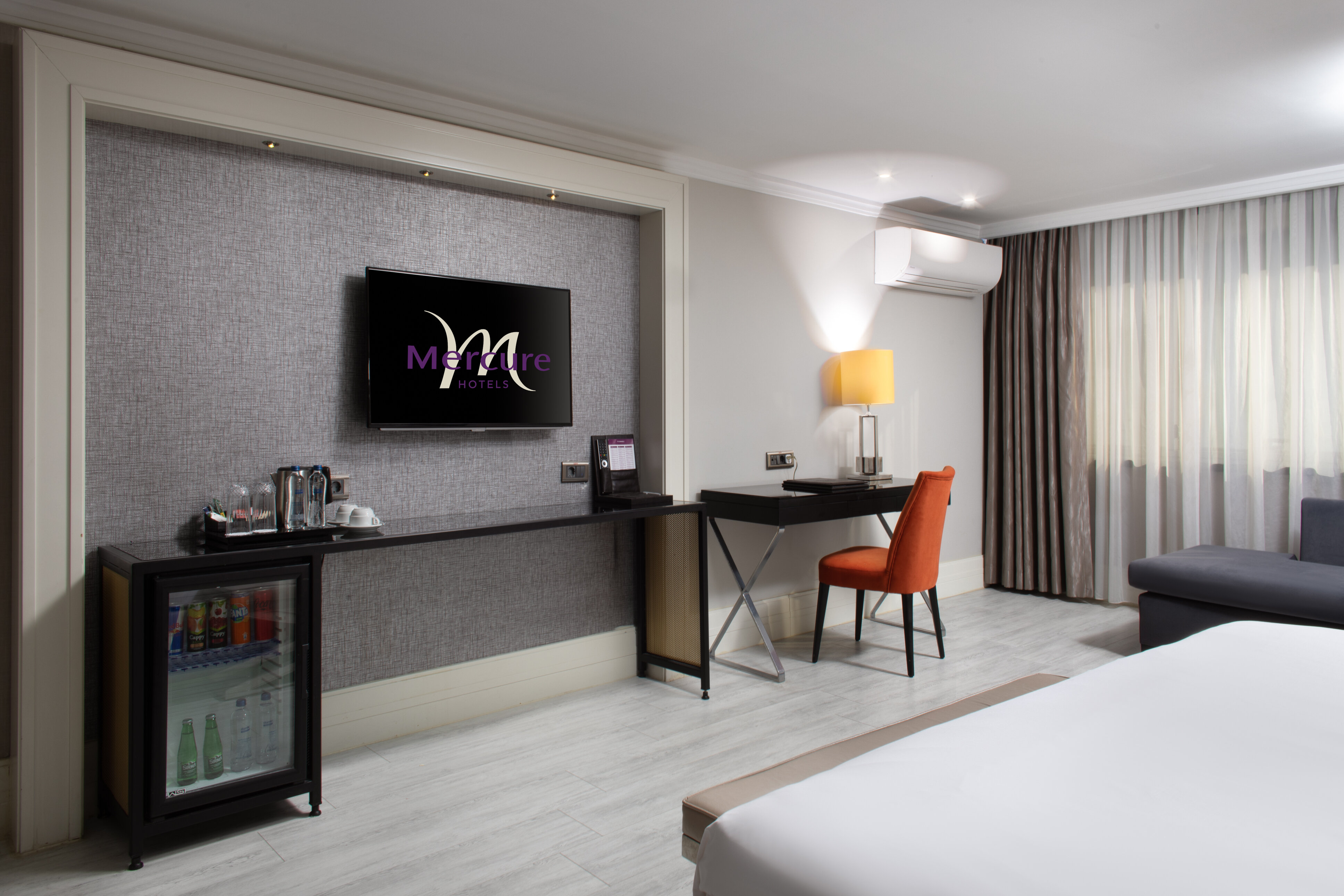Mercure İstanbul Bomonti · 8