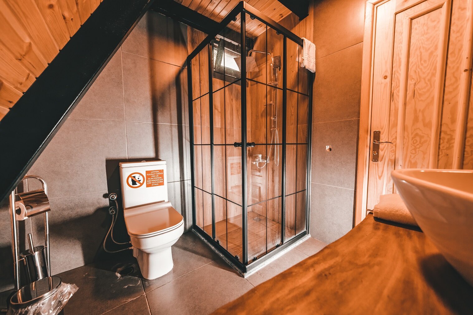Isıtmalı Havuzlu, Jakuzili Bungalov