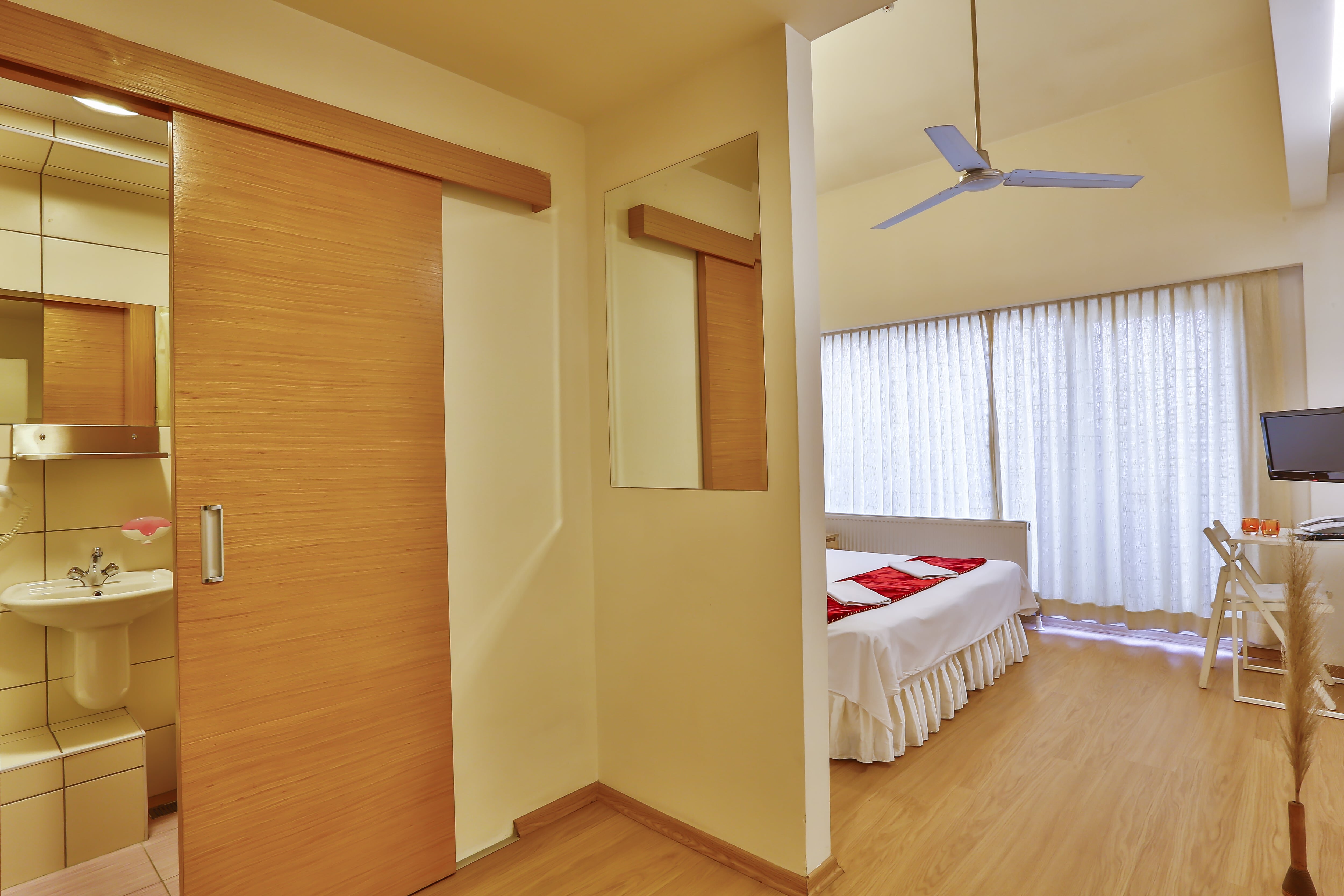 Han Hotel · 7