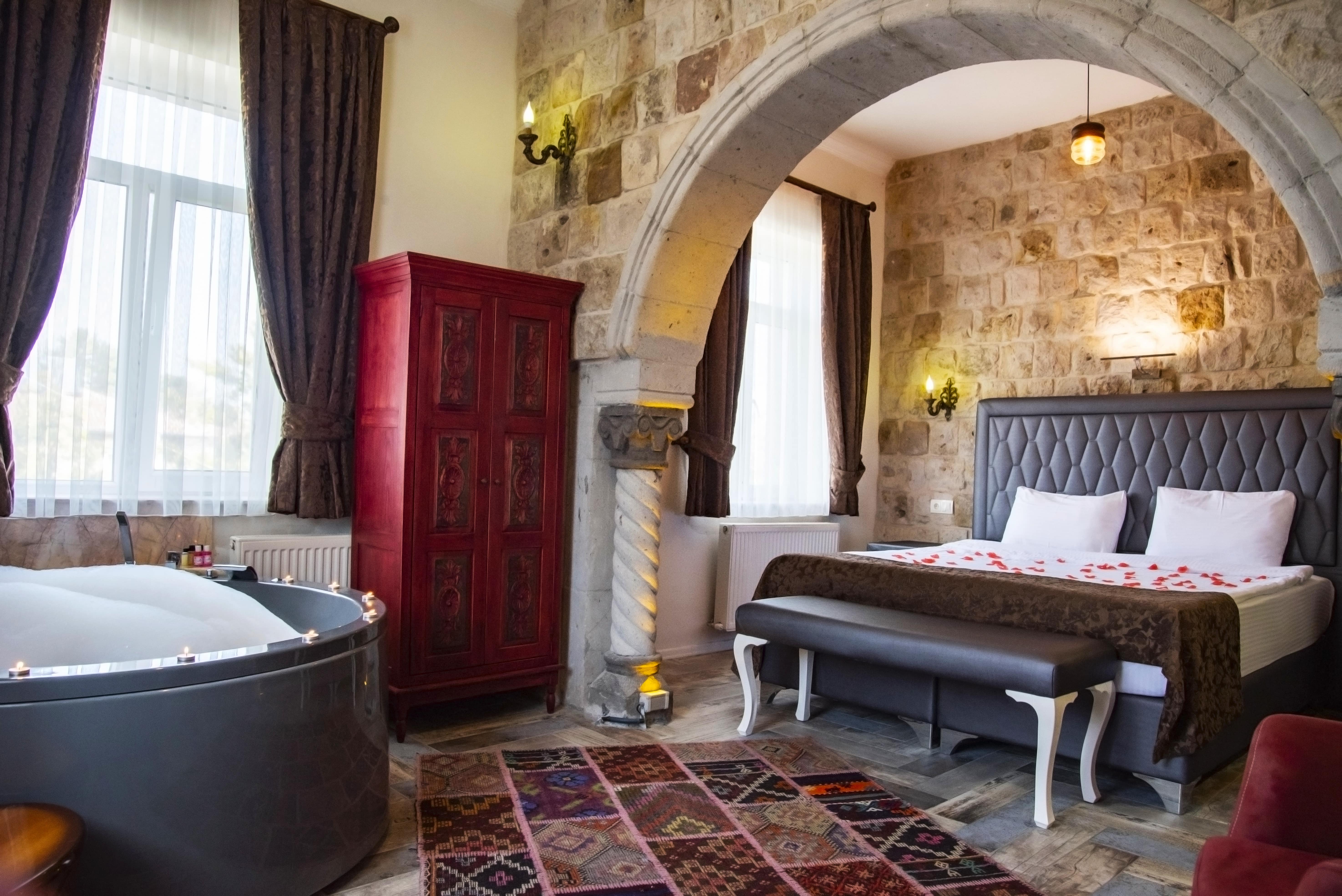 The Red Horse Hotel