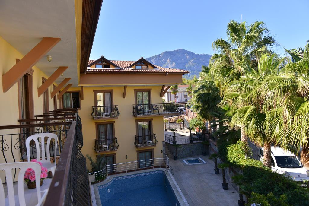 Orange Garden Hotel