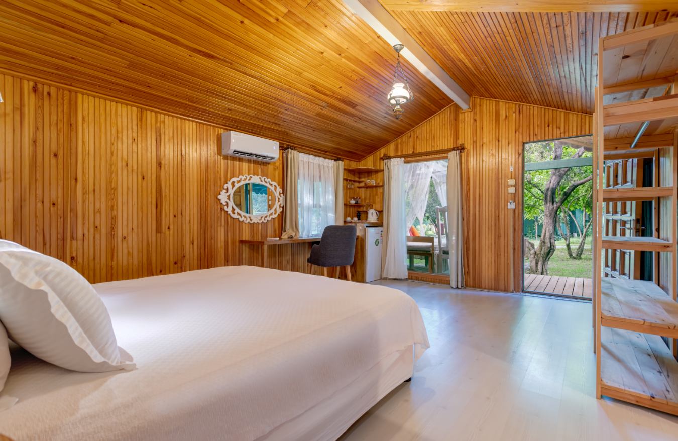 Etenna Beach Bungalows