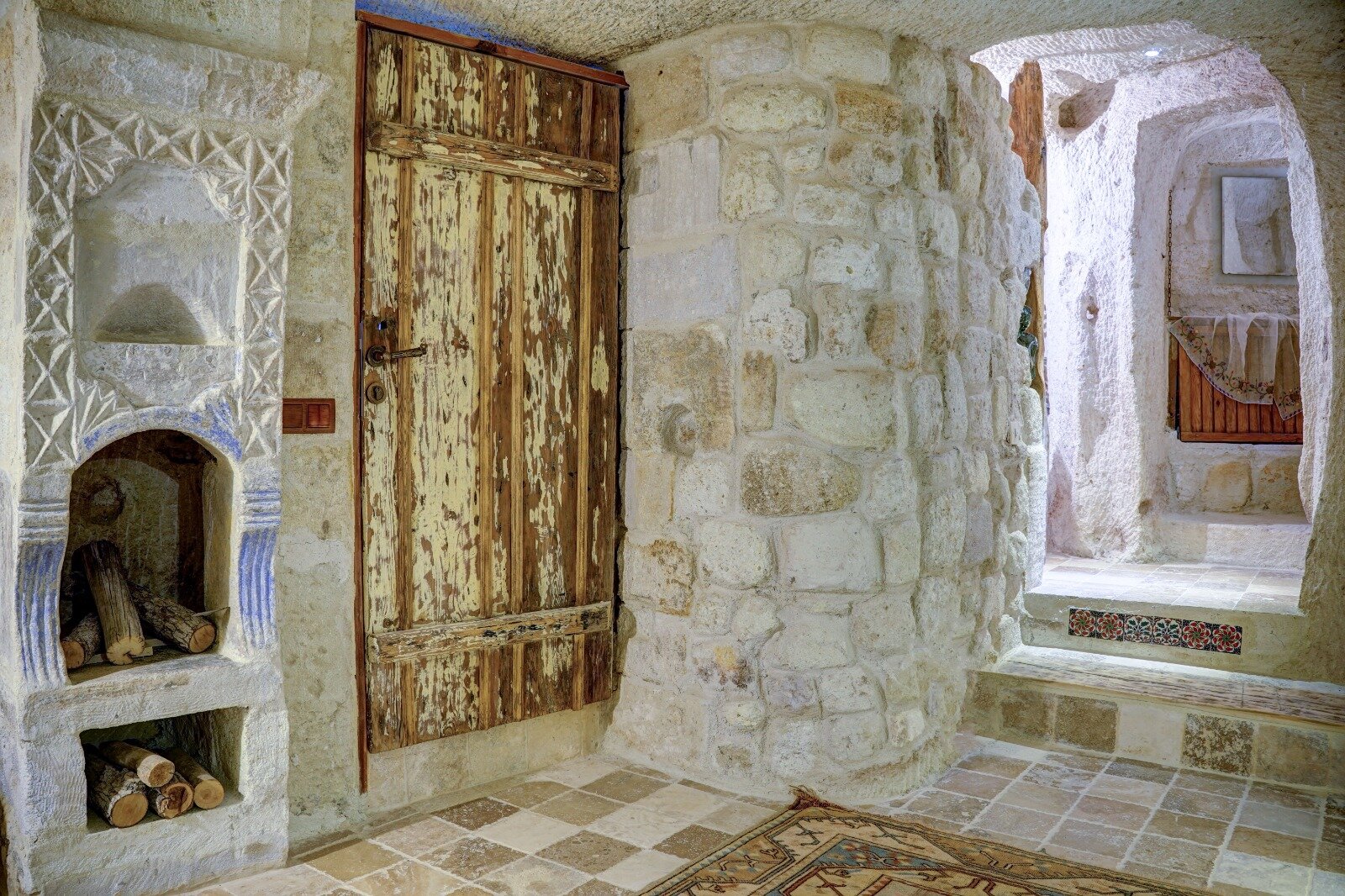 103 Cicirya Queen Cave Room