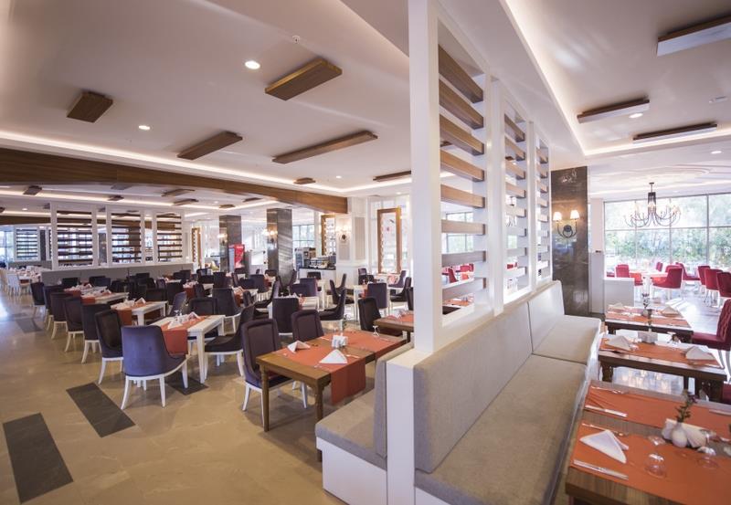 Port Nature Luxury Hotel & Spa