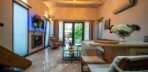 Villa ( Bahçede Özel Isıtmalı Havuz ) Görseli