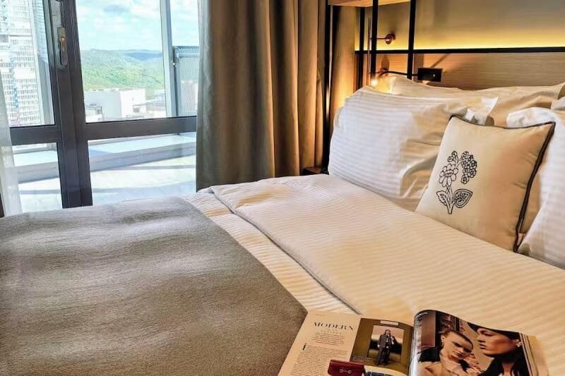 1 Bedroom Deluxe Apartment