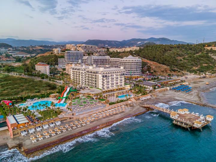 Aria Resort & Spa