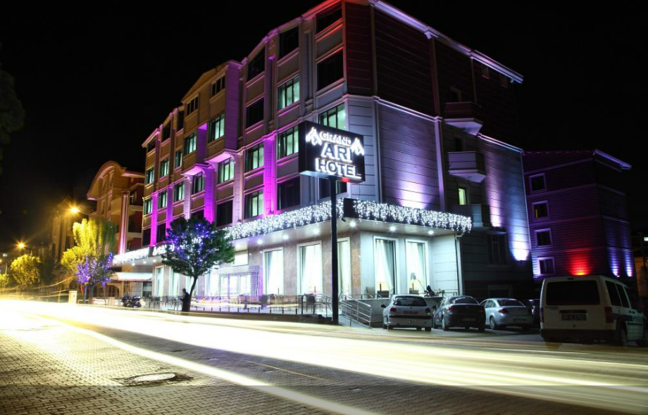 Grand Arı Hotel