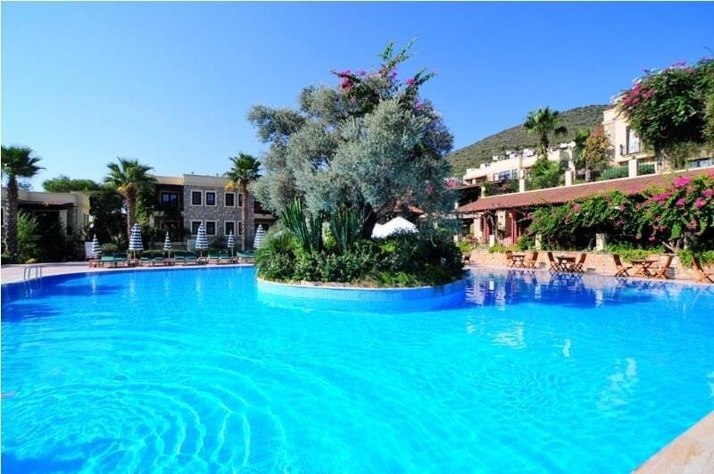 Zeytinada Hotel
