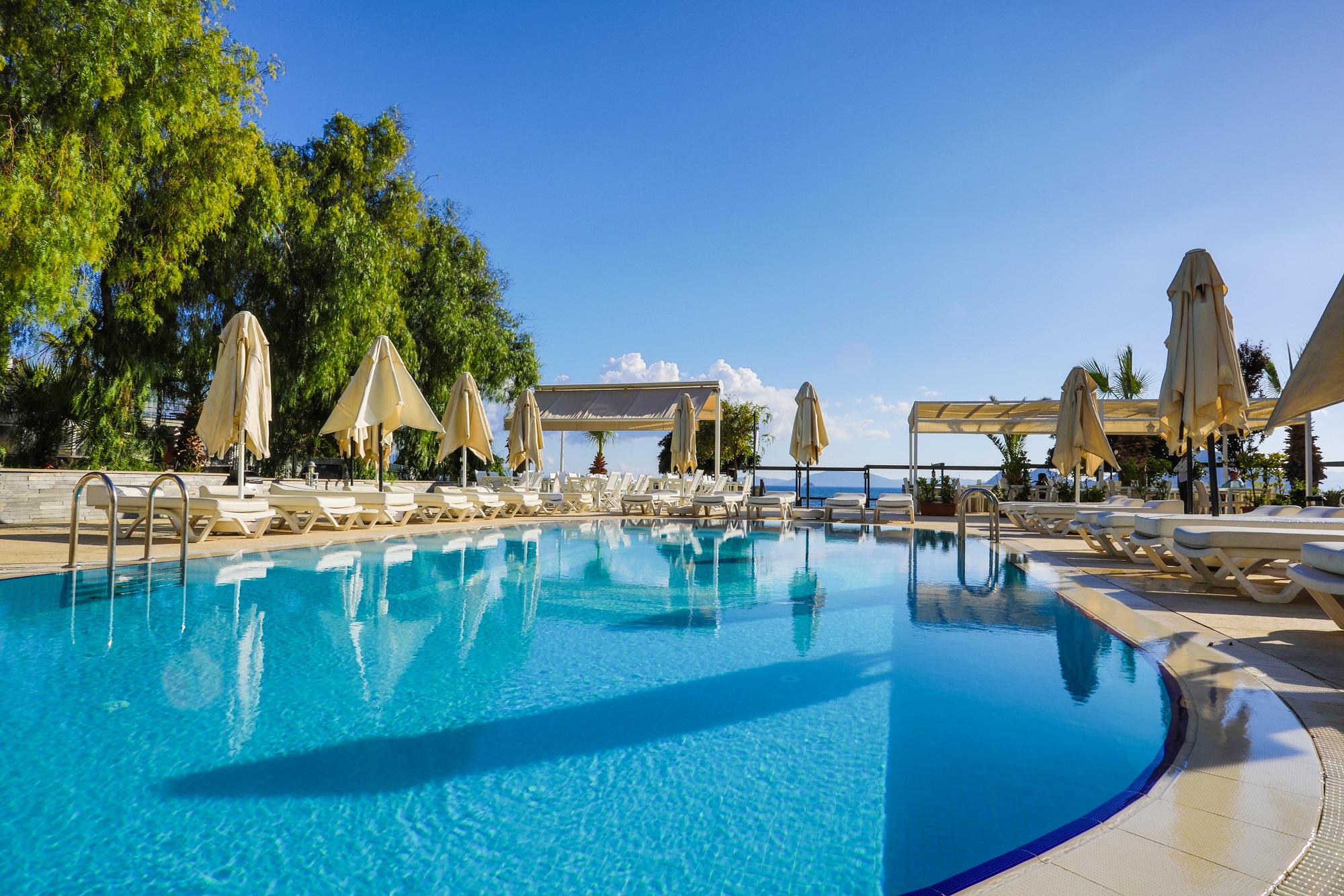 Dragut Point North Hotel