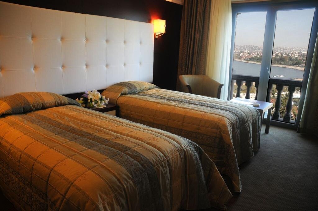 Paradise İsland Hotel · 6