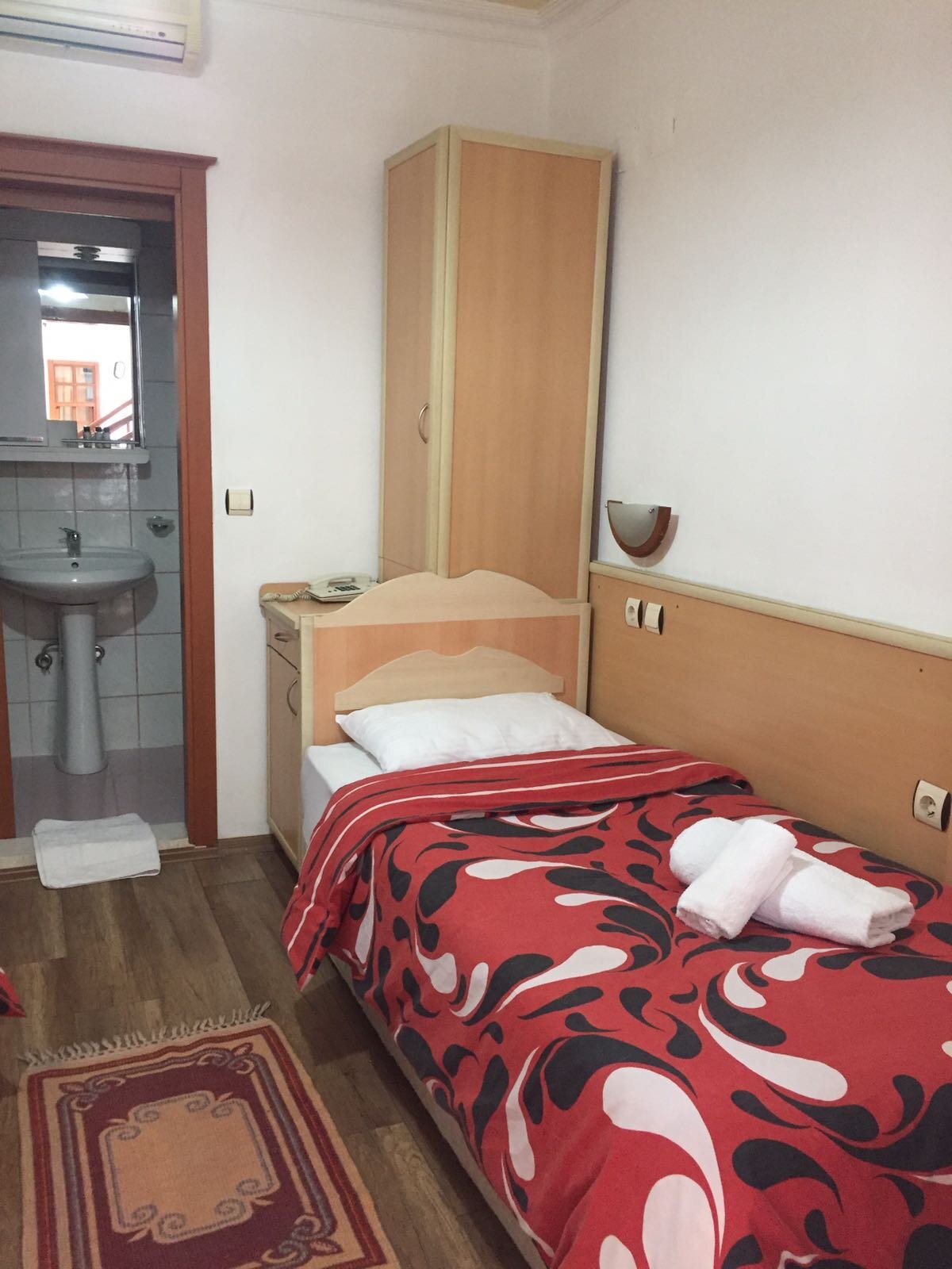 Karyatit Hotel Kaleiçi