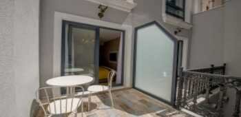 Homelike Hotel · 31