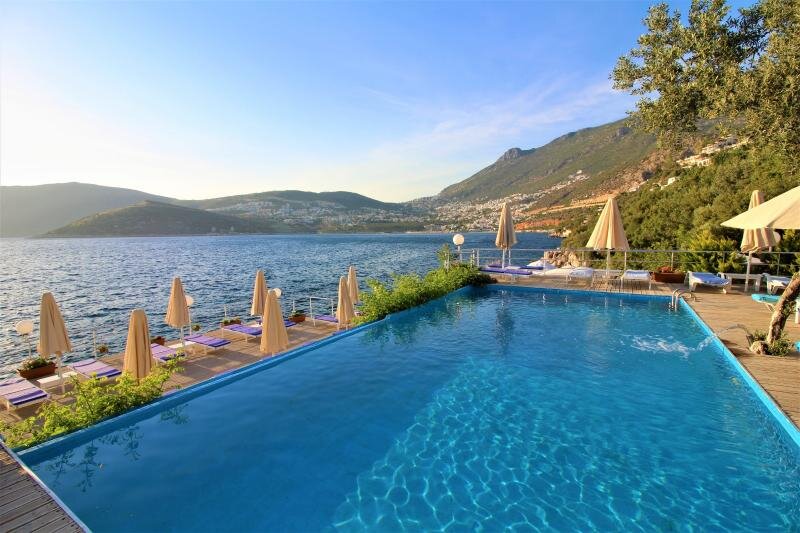 Green Beach Hotels