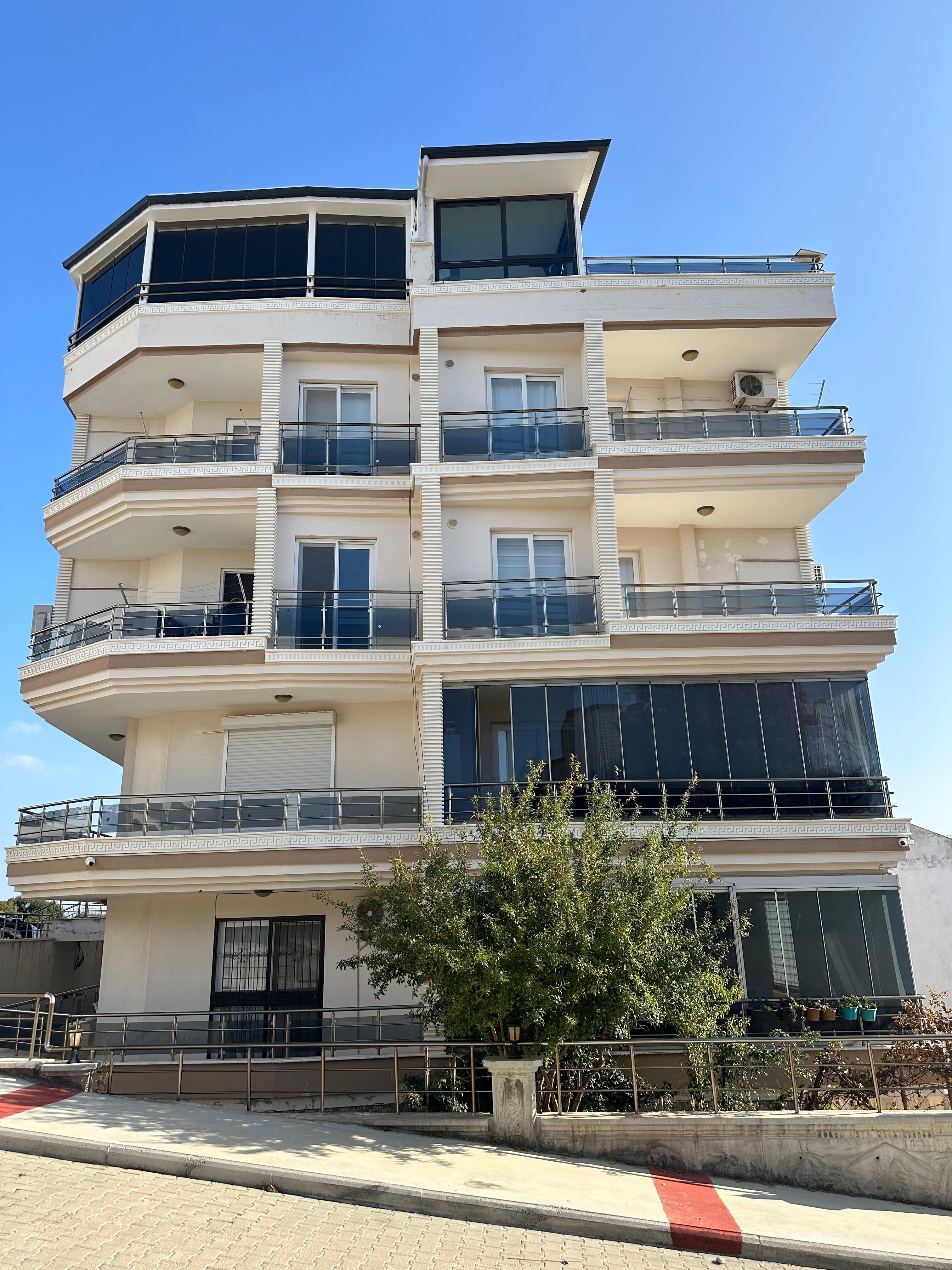 Mavi Restaurant Apartments 2