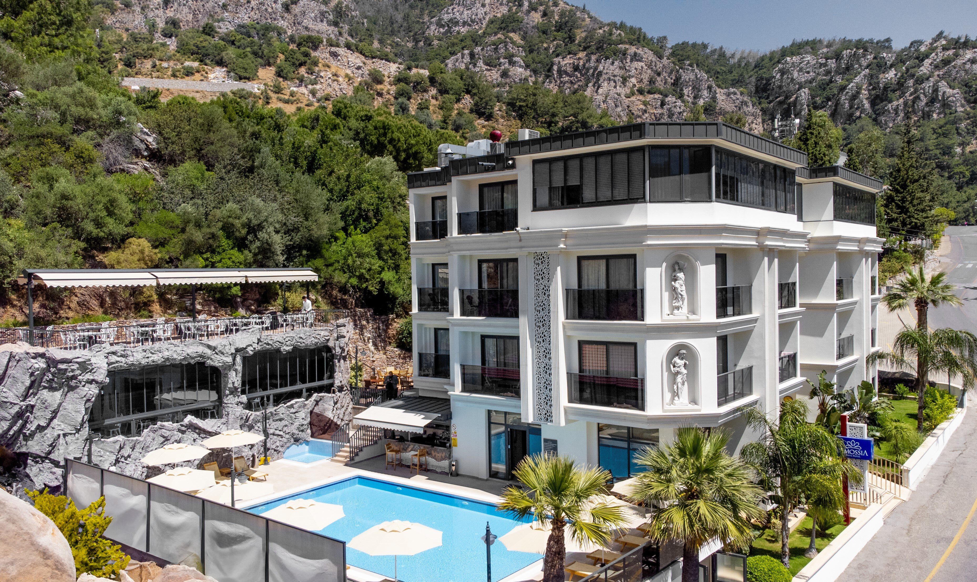 Amossia Elite Hotel