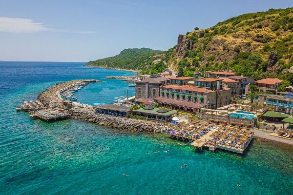 Assos Kervansaray Hotel