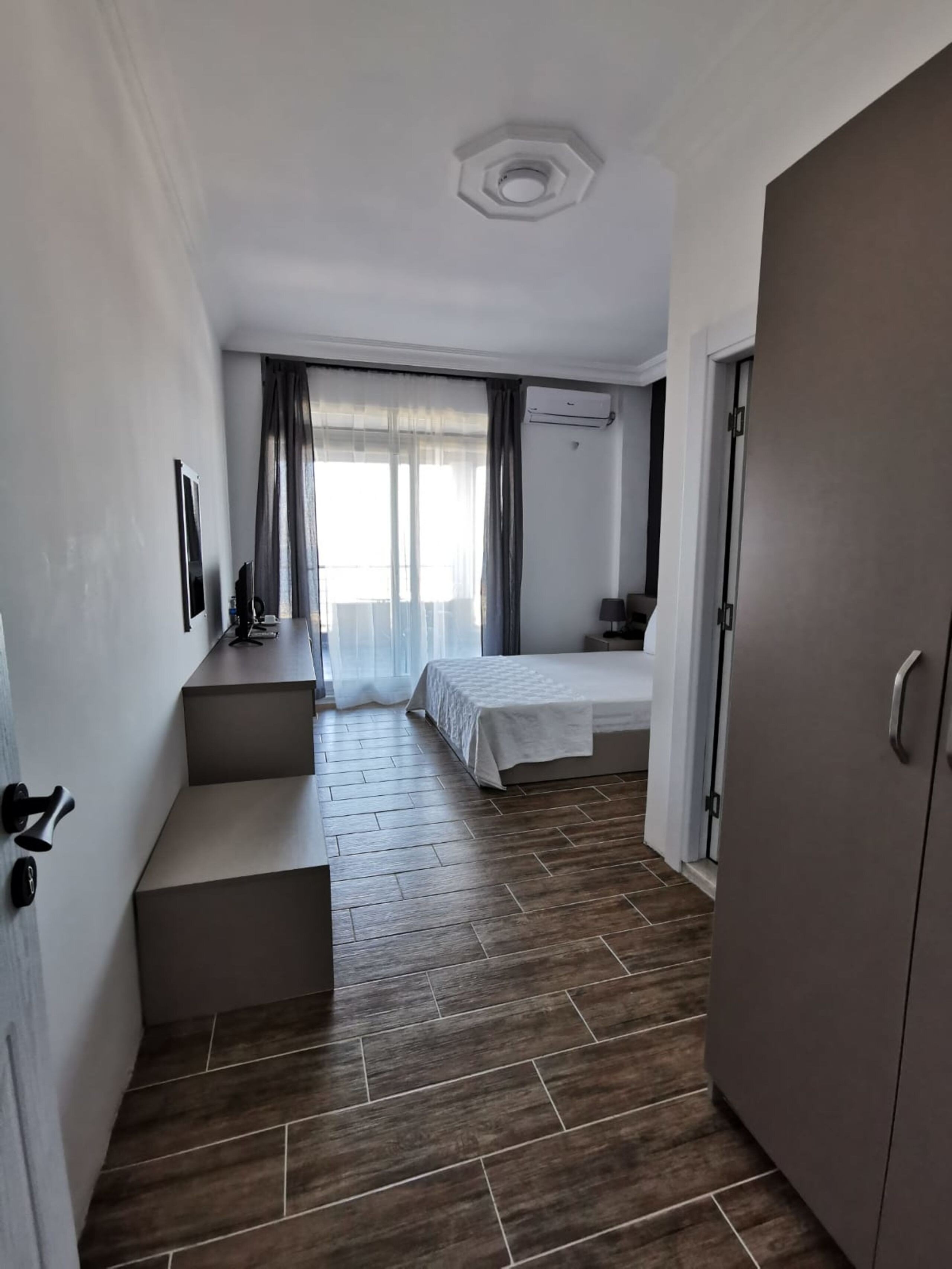 No57 Suites