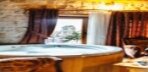 Deluxe Jacuzzi Room City View Görseli