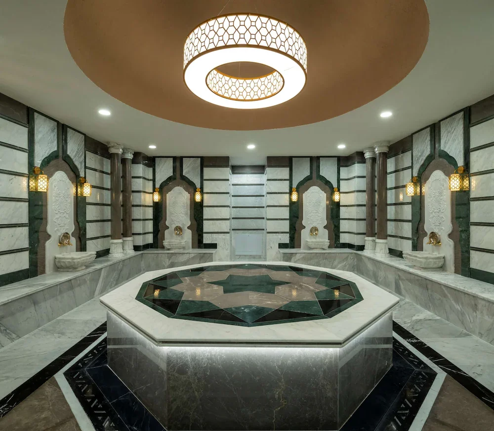 DoubleTree by Hilton Manisa · 27
