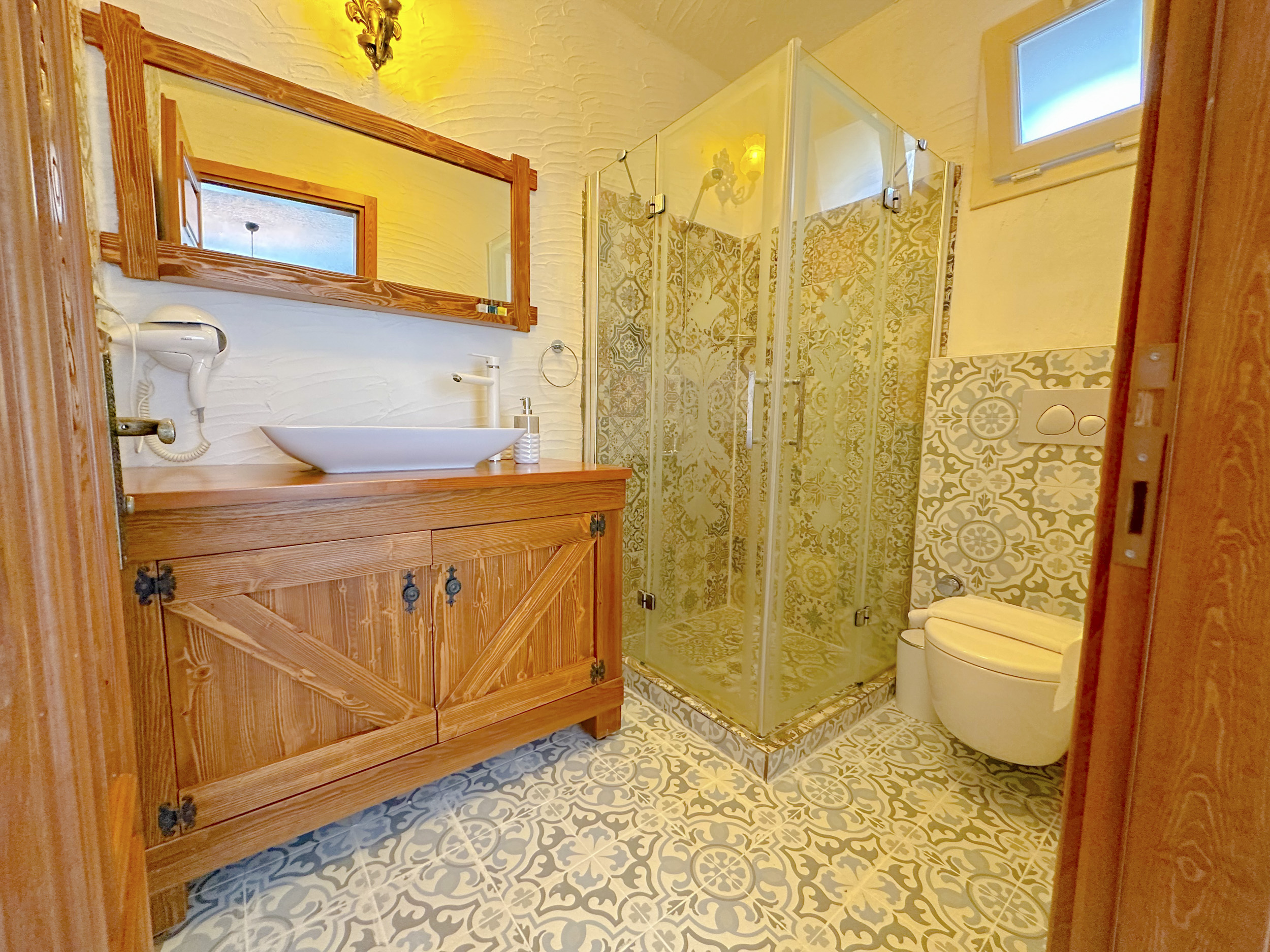 Deluxe Bahçe Manzaralı Oda, Bahçe Manzaralı