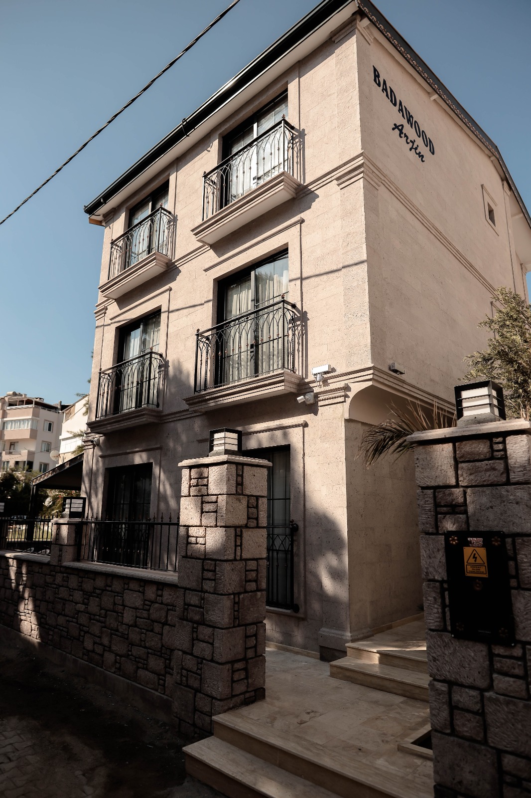 Badawood Arjin Otel