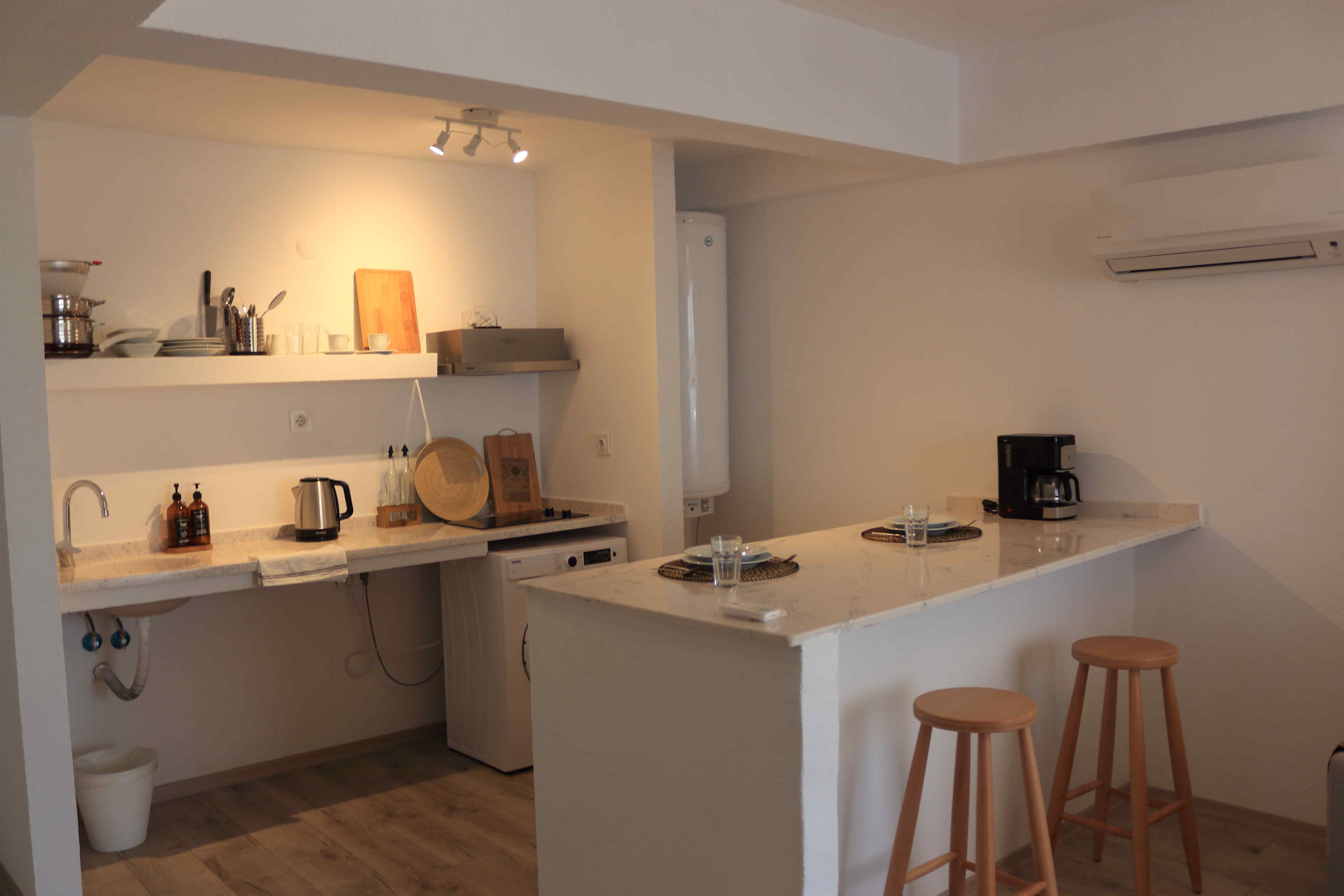 Aloha Suites Mediterranean · 11