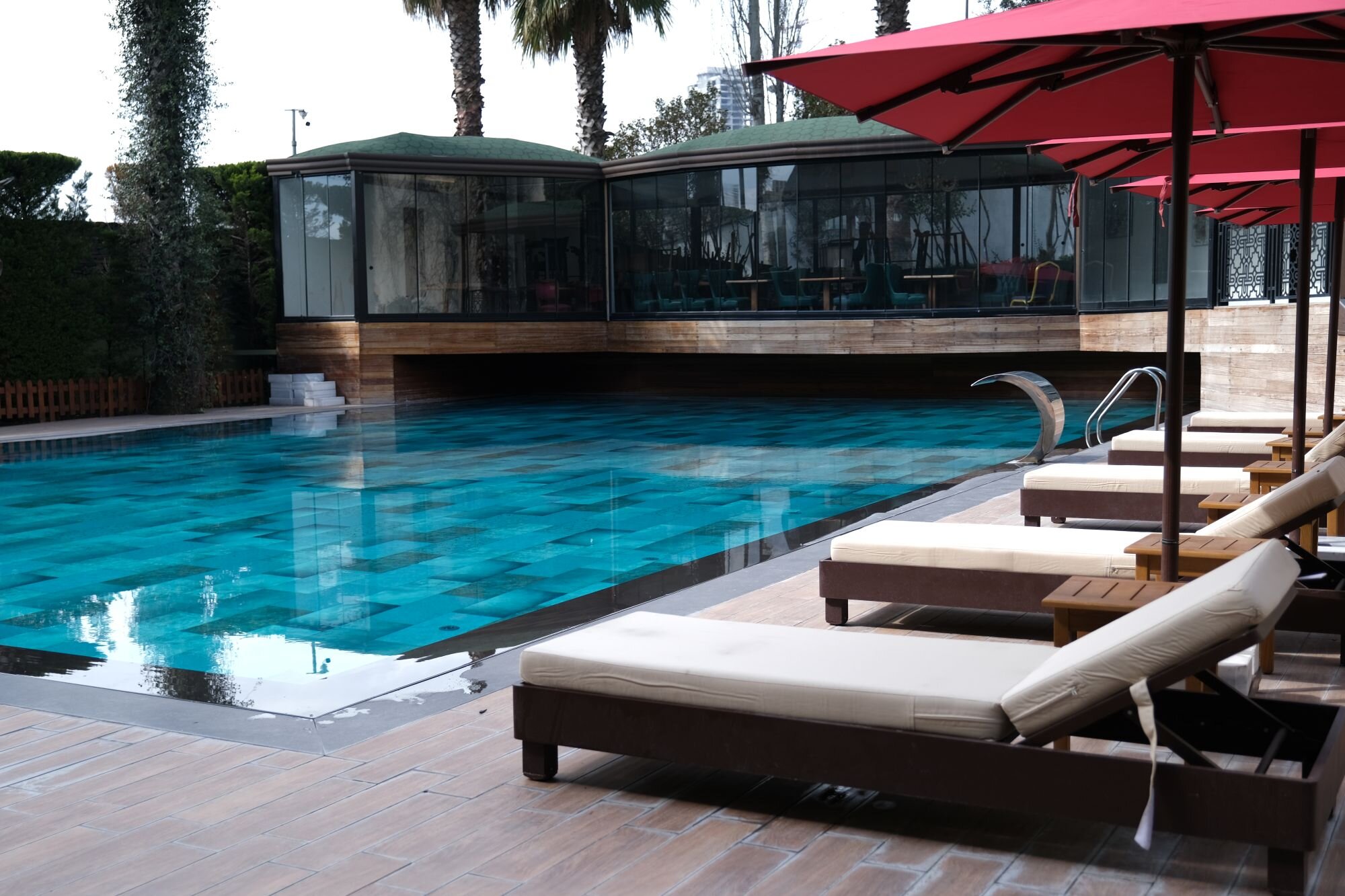 Boris Hotel · 29