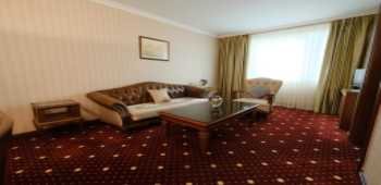 Akar International Hotels · 47