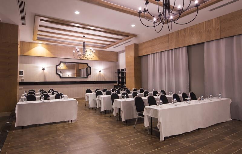 Port Nature Luxury Hotel & Spa