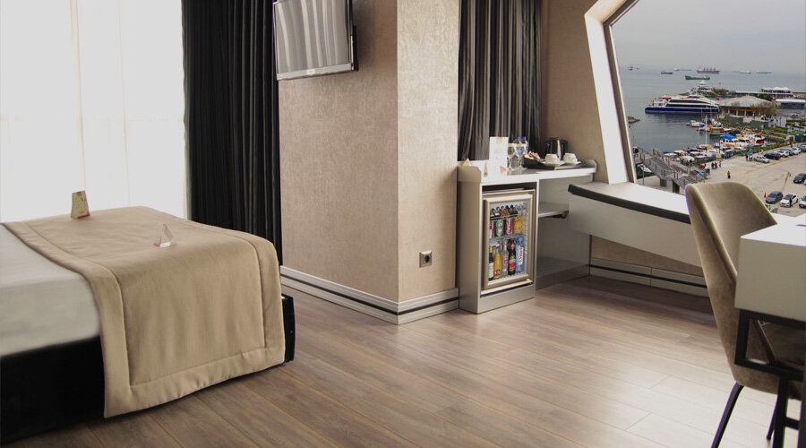 Deluxe Şehir Manzaralı Oda