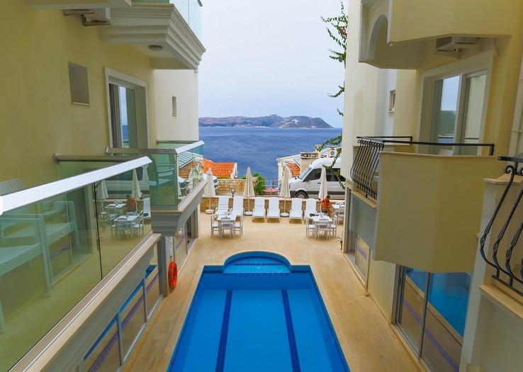 Belinda Hotel