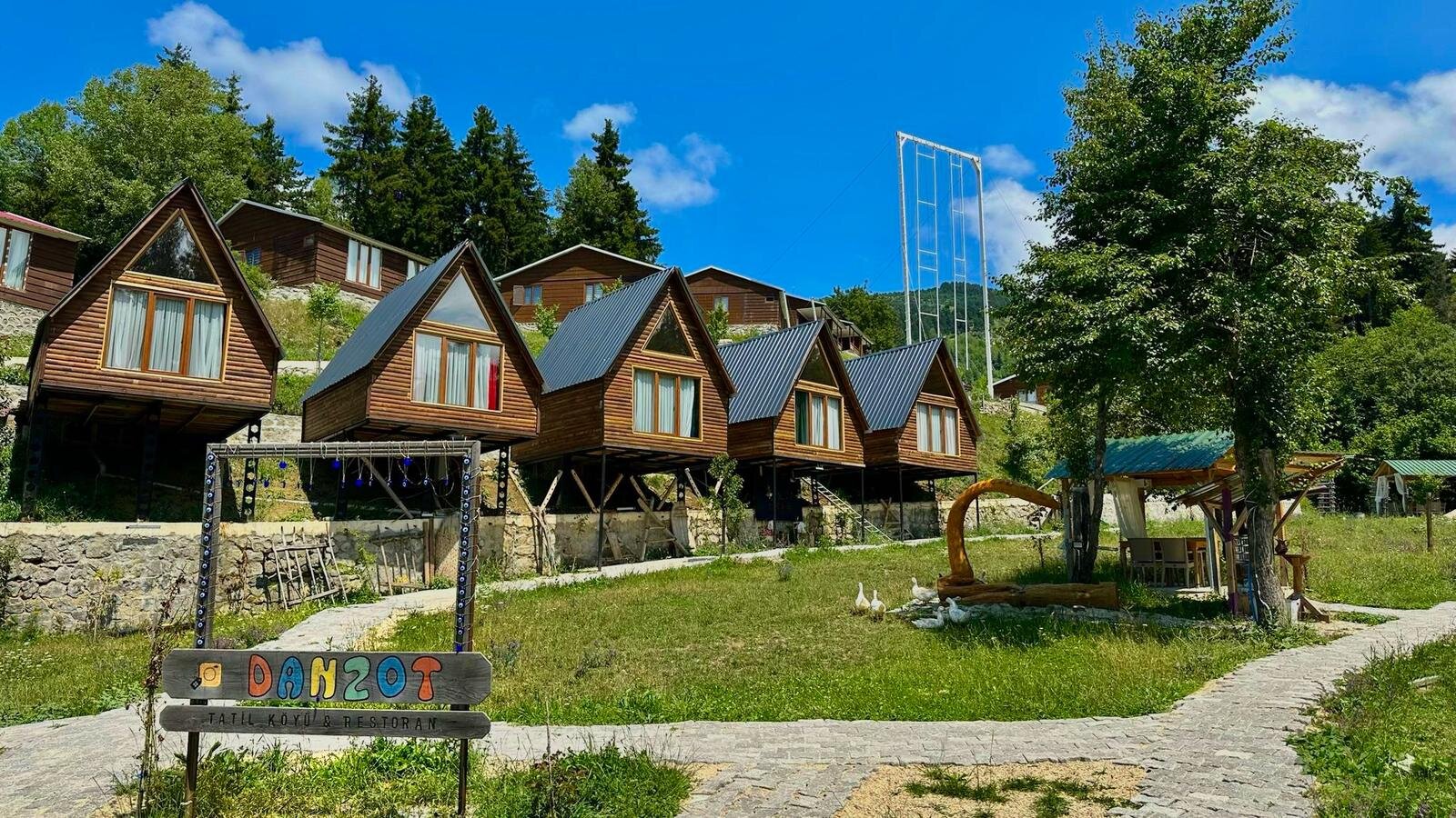 Danzot Tatil Köyü