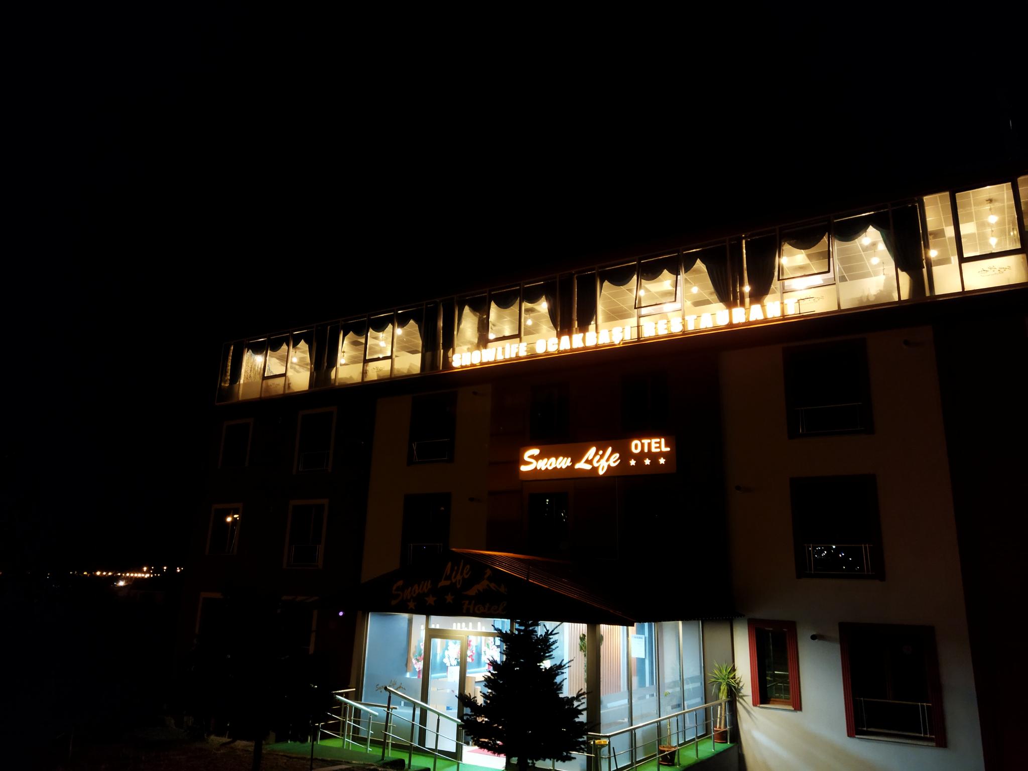Snow Life Otel