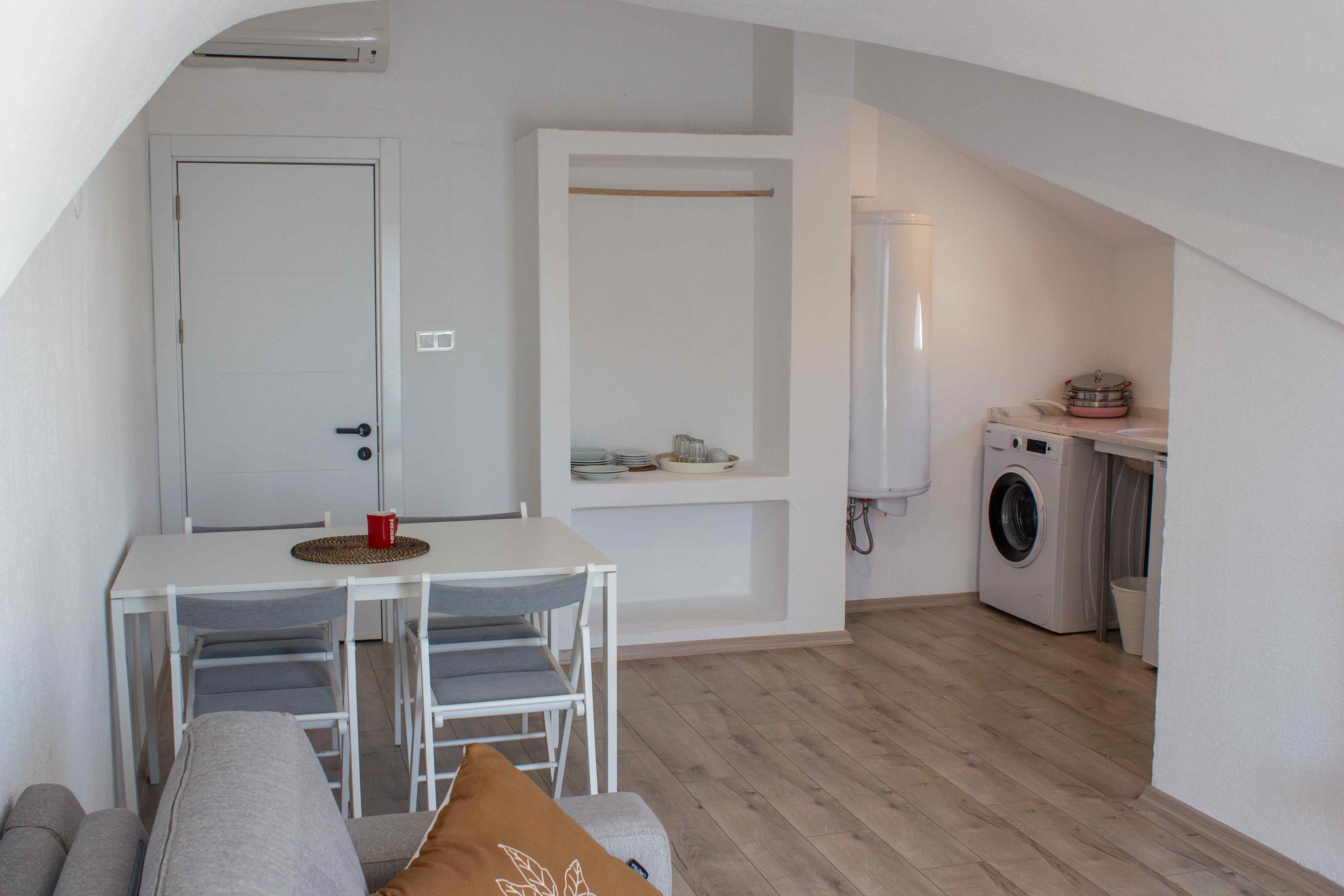 Aloha Suites Mediterranean · 31