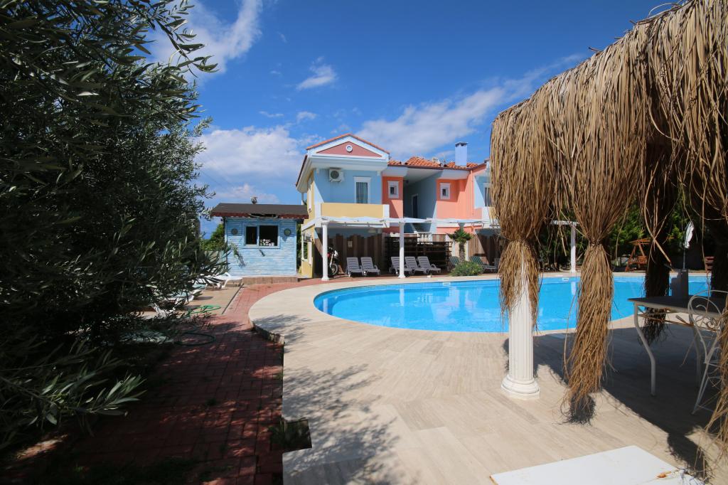 Cunda Leo Otel