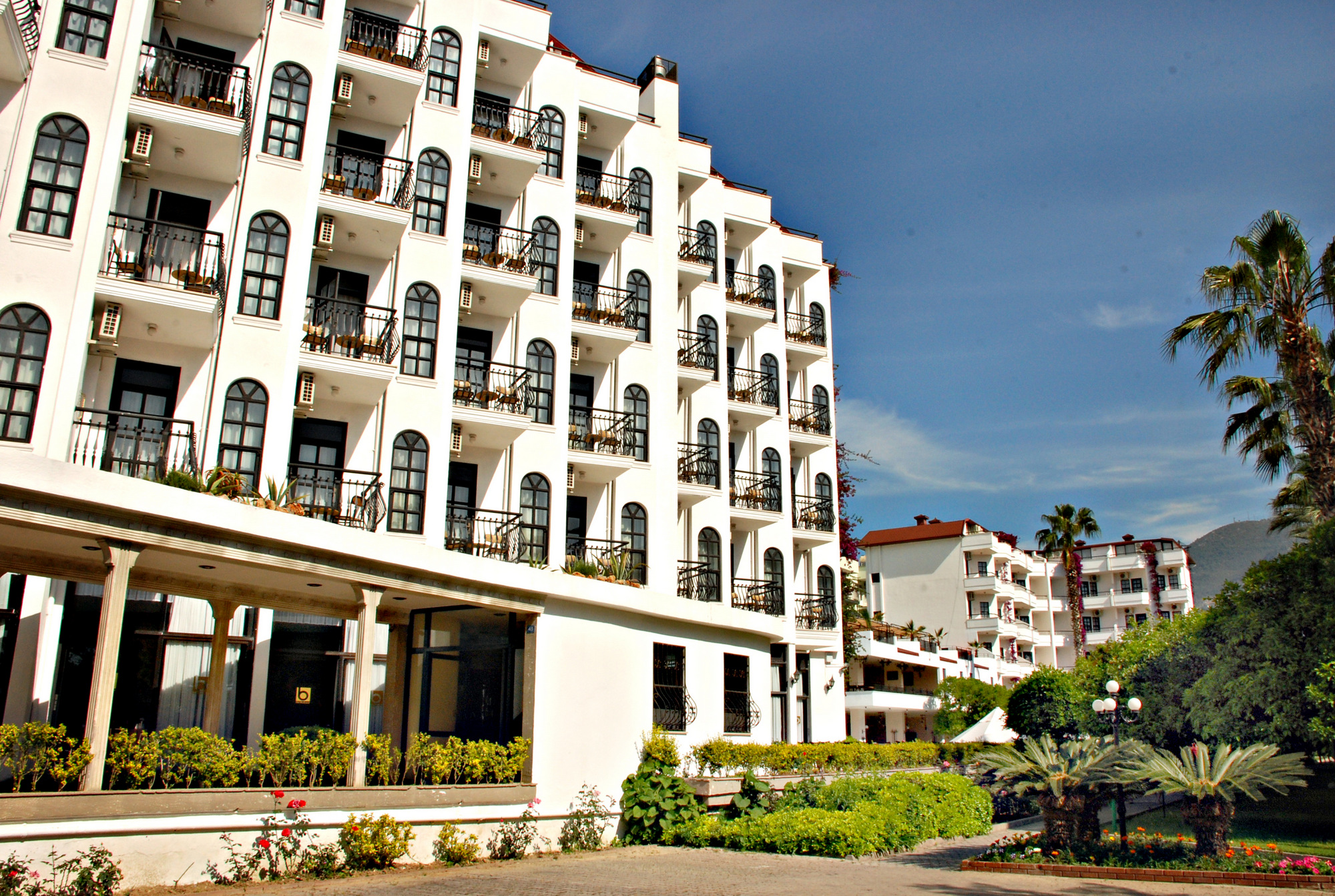 Boulevard Hotel