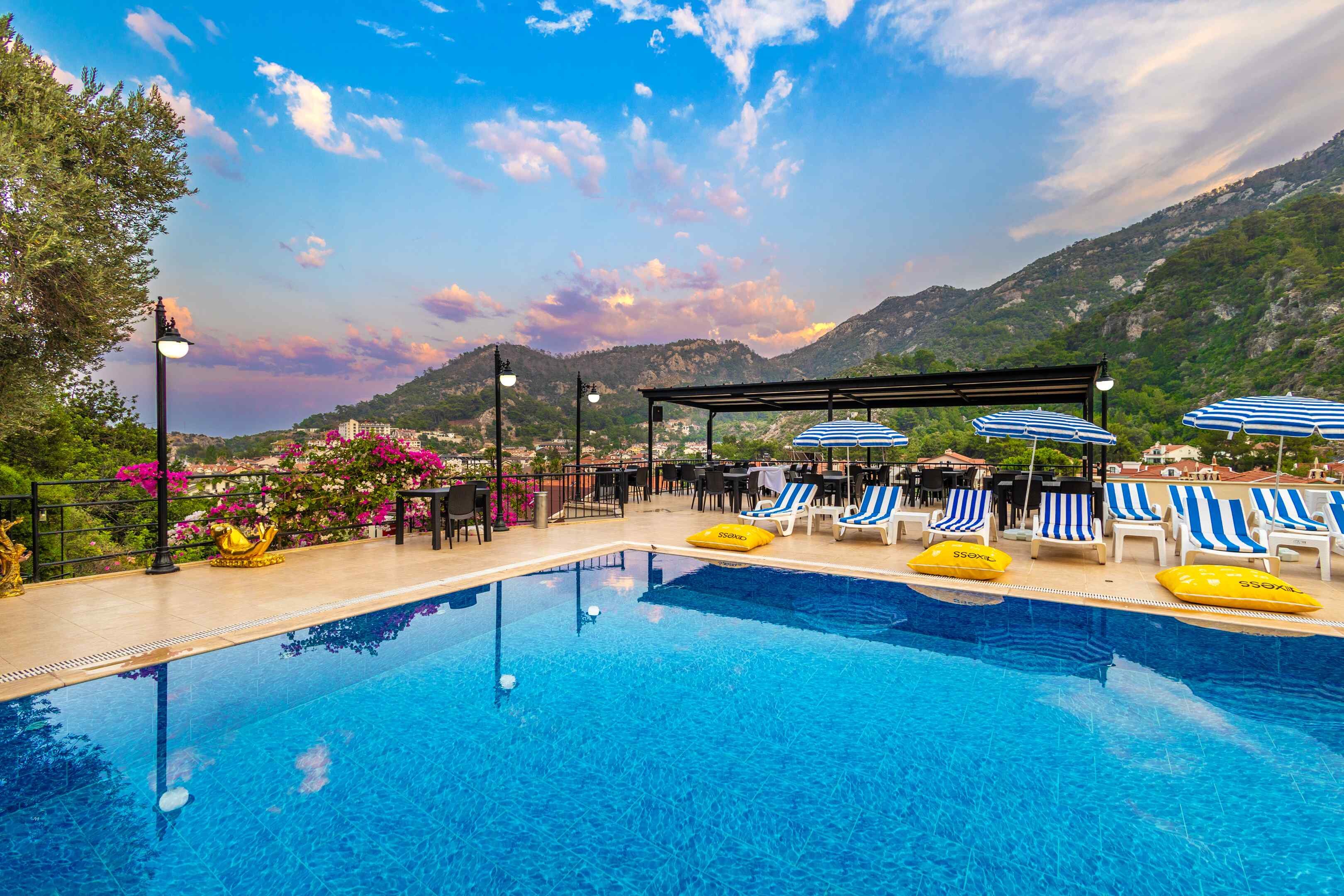 Leslion Hotel Turunç · 57