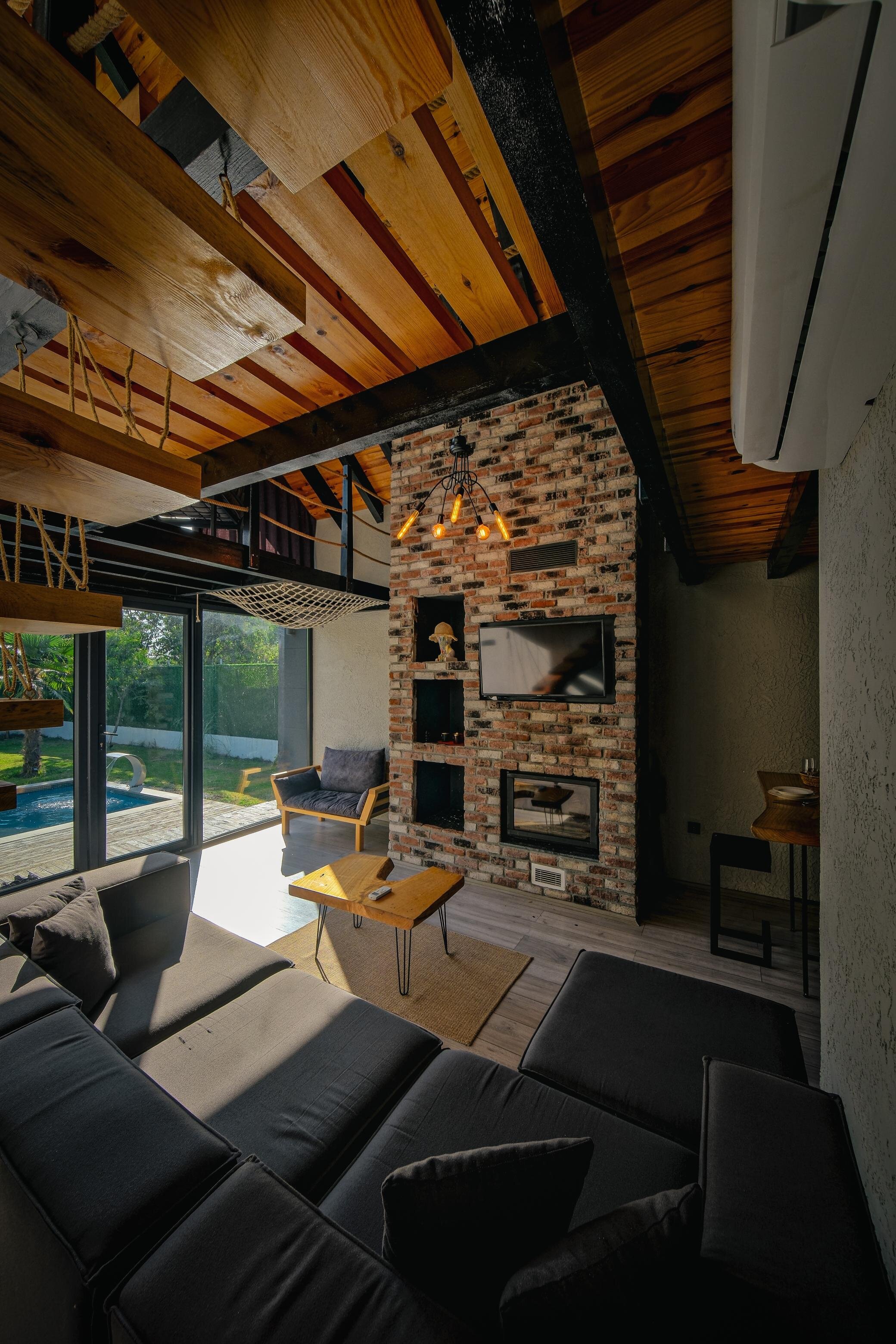 Nova Bungalov