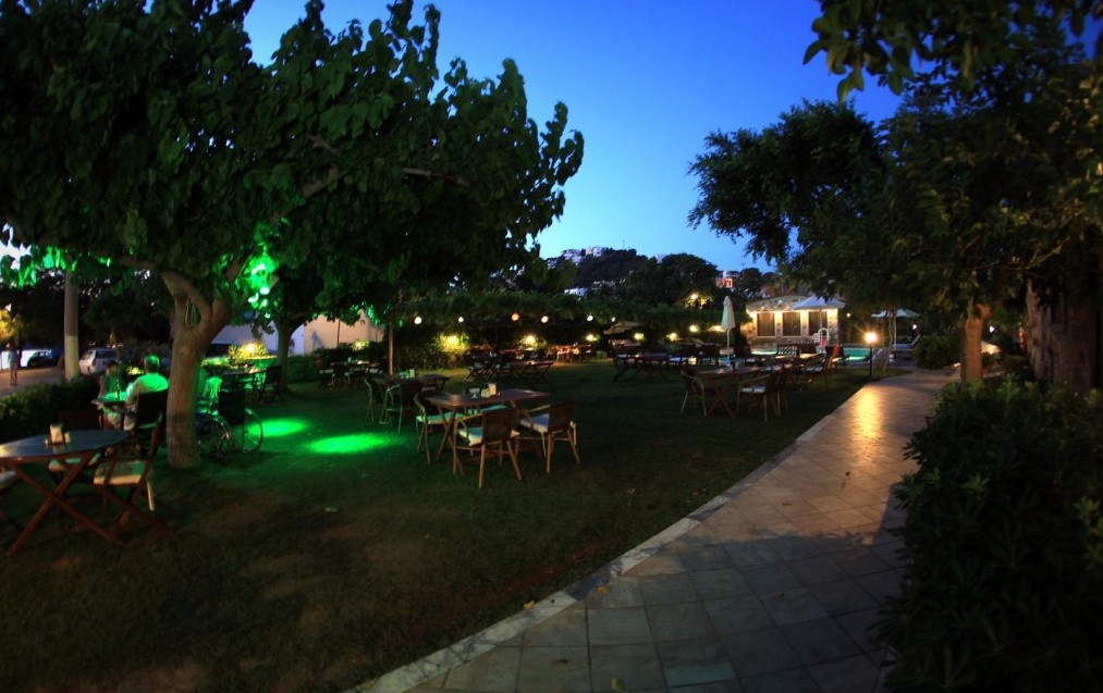 Kıvanç Hotel