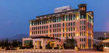 Double Tree by Hilton Van · 78