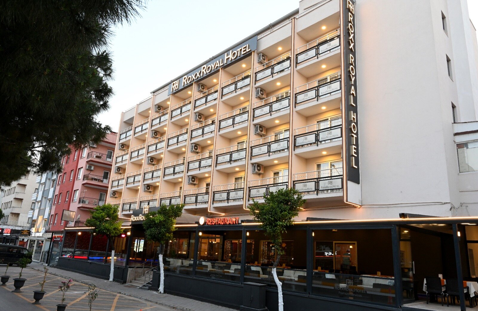 Roxx Royal Hotel · 17
